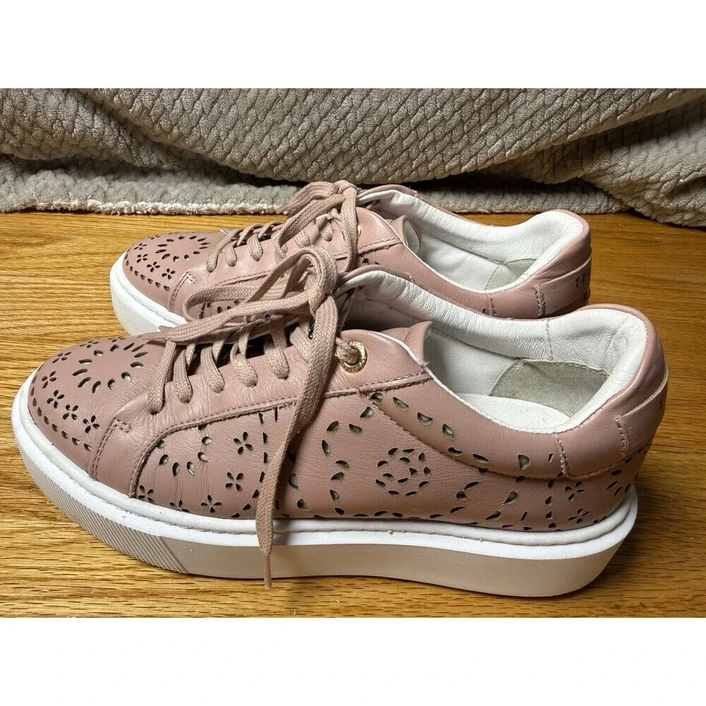 Ted Baker Women's Cwisp Laser Cut Platform Leather Sneakers Dusky Pink Sz 5.5 - Picture 5 of 16